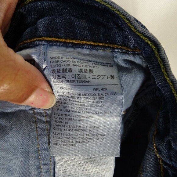 Levi Strauss Jeans Straight Leg Men Size 42 x 30 - Picture 6 of 8